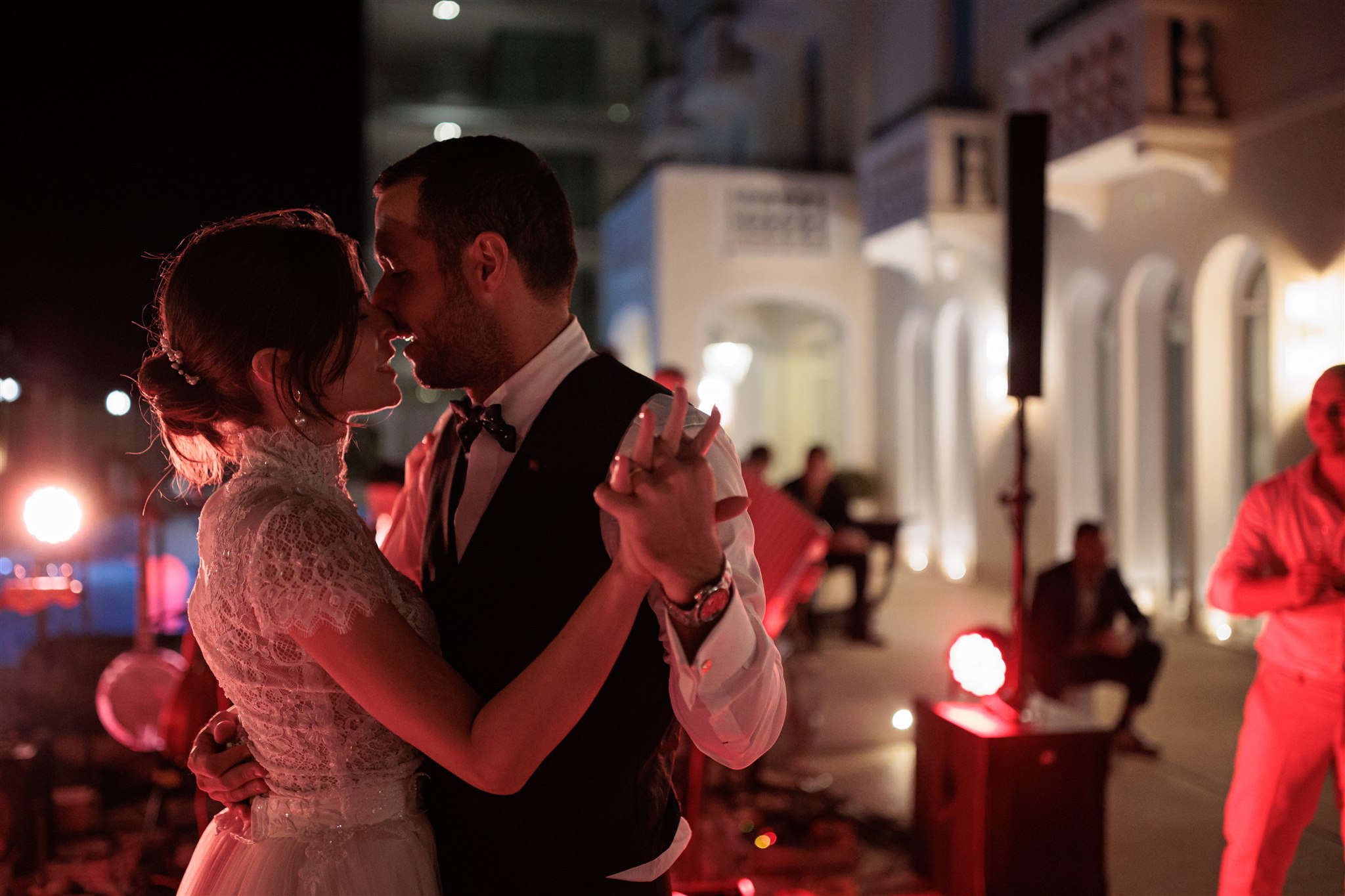 Cerimonia di matrimonio sulla terrazza fronte mare dell Hotel Casa Bianca al Mare a Jesolo